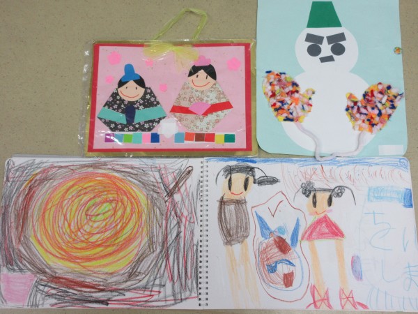 禁忌品：布やビニールは必ず外してお出し下さい。